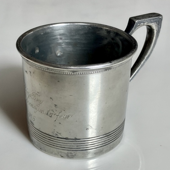 Antique Silver 1915 Award Cup for "1st Prize Boy" by Knickerbocker - Picture 3 of 7